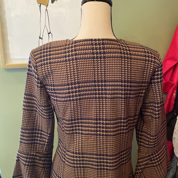 Chic CAbi flounce jacket - Picture 5 of 14